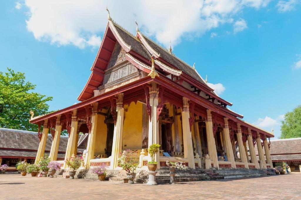 Vientiane Plaza Hotel Εξωτερικό φωτογραφία