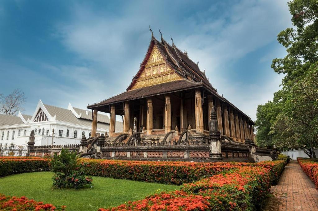 Vientiane Plaza Hotel Εξωτερικό φωτογραφία