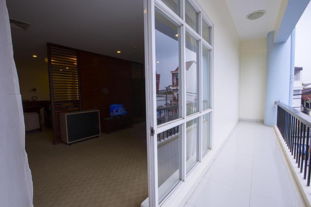 Vientiane Plaza Hotel Εξωτερικό φωτογραφία