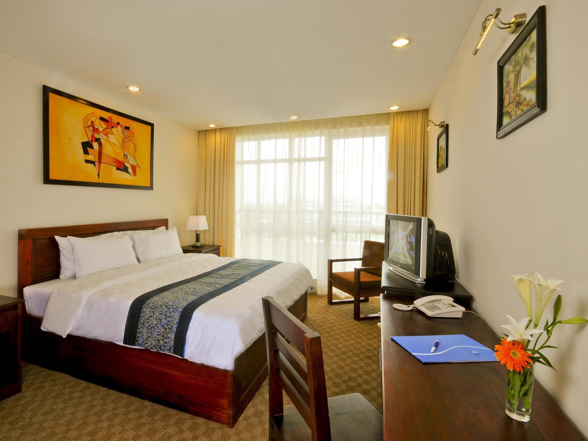 Vientiane Plaza Hotel Εξωτερικό φωτογραφία